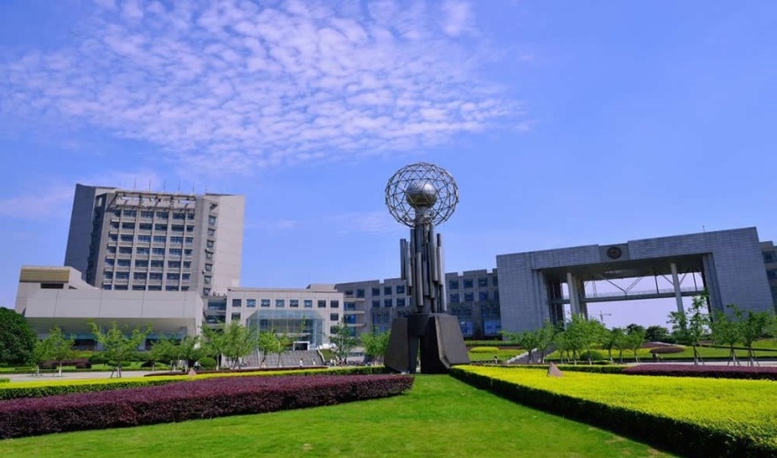 西南石油大學(xué)（成都校區(qū)）圖書館。西南石油大學(xué)供圖