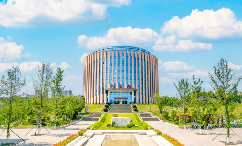 瀘州職業(yè)技術(shù)學(xué)院校園。瀘州職業(yè)技術(shù)學(xué)院供圖