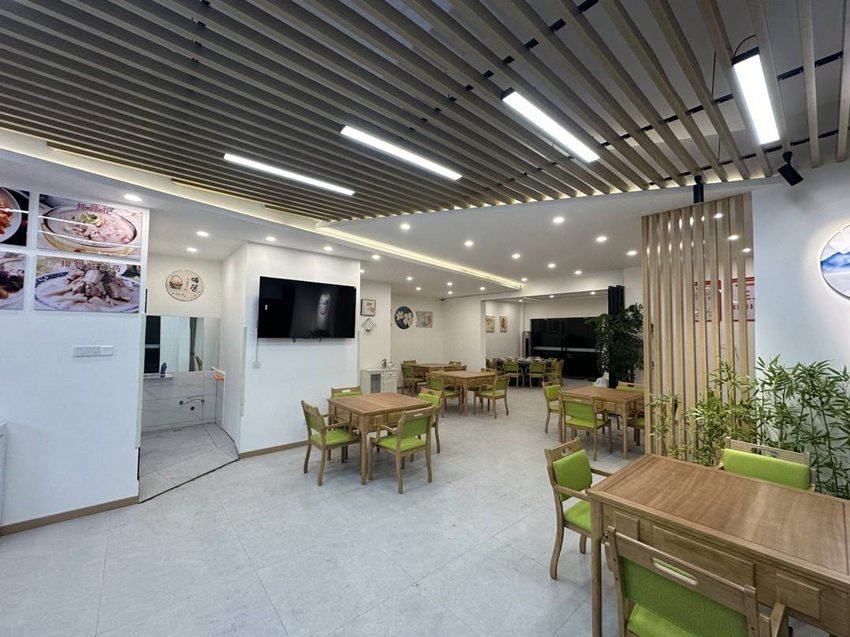 洪雅縣文塘社區(qū)助老餐廳雅康店。蒲訓訓供圖