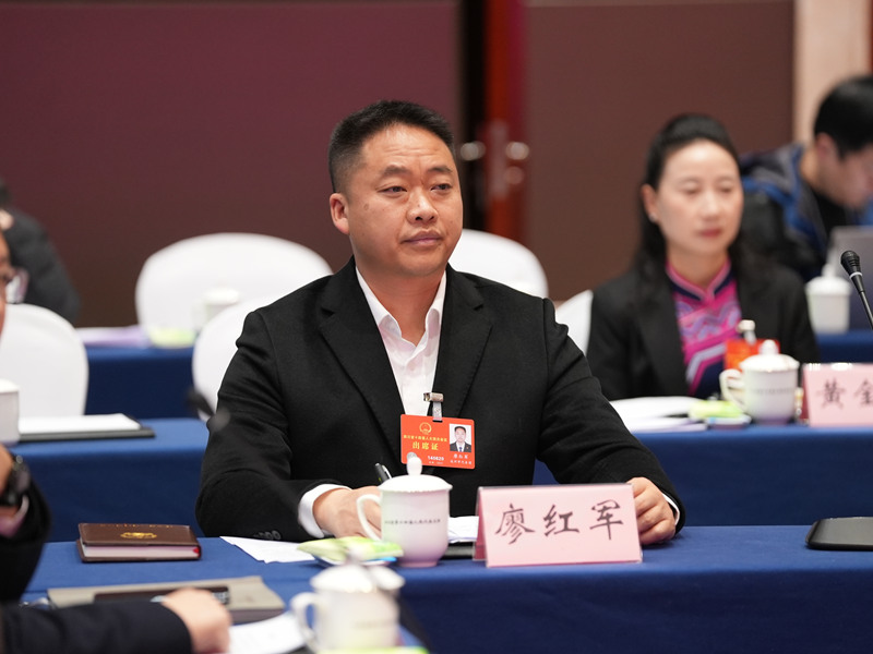 四川省人大代表、四川竹海玉葉生態(tài)農業(yè)開發(fā)有限公司董事長廖紅軍。受訪者供圖