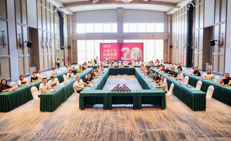 交流會現(xiàn)場。何海東供圖