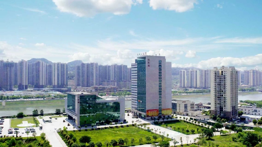 巴中市中心醫(yī)院南壩院區(qū)。巴中市中心醫(yī)院供圖