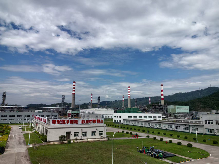 “川氣東送”一線工程源頭——普光氣田。人民網(wǎng)記者 劉海天攝