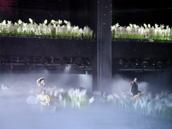 5D生態(tài)劇場《洞庭幻境》。人民日報記者 孫超攝